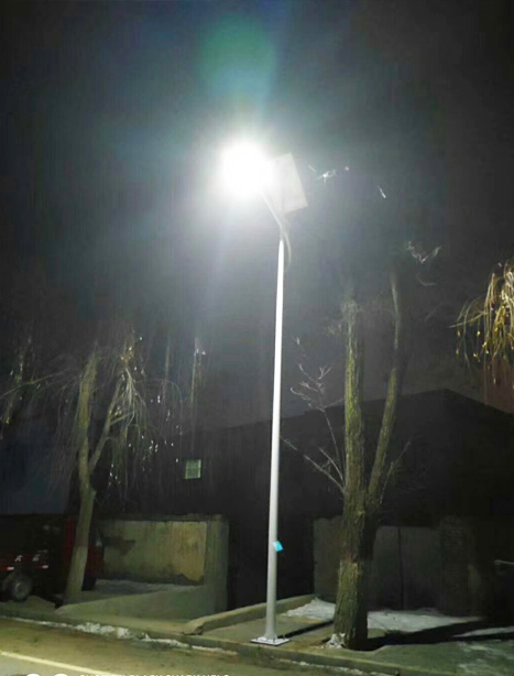 积石山县永宁太阳能路灯项目