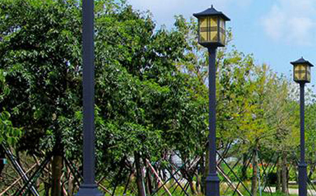 太阳能永宁庭院灯价格为何差三倍？关键看这几点